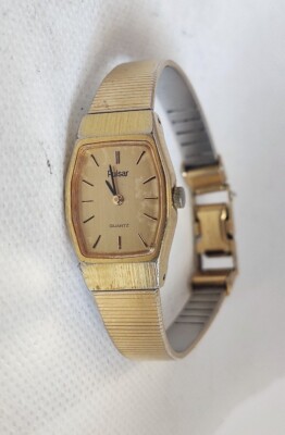 Pulsar Y580-5029 Quartz Damenuhr Vintage Retro Sammler 