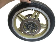 Honda CB 900 F Bol d'Or SC 09 Felge vorne 2,15x19 Zoll 1180 DOT Hinterrad wheel