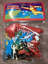 Magic Plastic Undersea Adventure 711-3 Multicolor Divers With Raft New