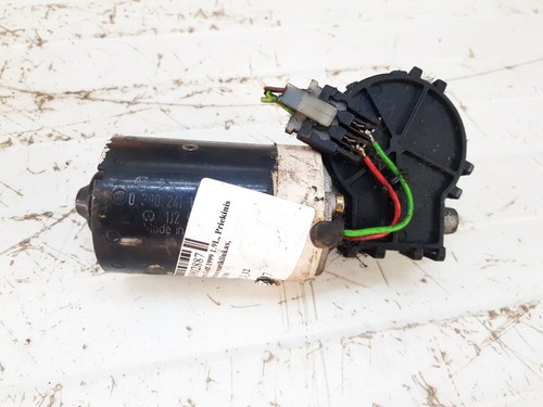 0390241138 vorne Scheibenwischermotor Teilenummer 1J2955113A Volk DE902887-36