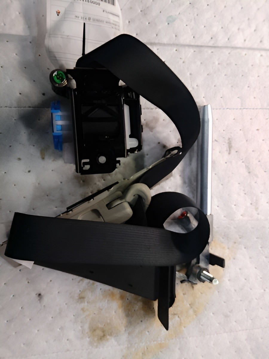 2014-2018 Nissan Rogue Front Passenger Seat Belt Retractor Assembly Black OEM