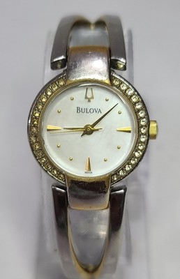 98V08 BULOVA WHITE DIAL DIAMOND ACCENT WATCH FOR WOMEN B5-16