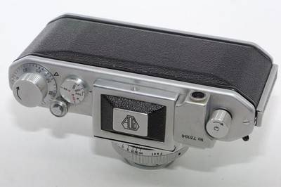 Asahiflex IIa early Japanese SLR camera. Takumar 50mm f3.5 lens