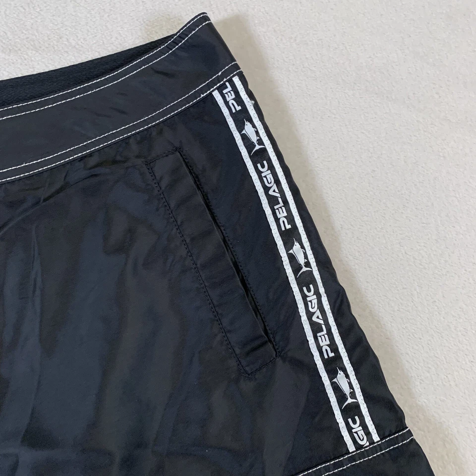 Черные мужские шорты PELAGIC размер 40 Performance Offshore Gear глубоководные гибридные б/у в отличном состоянии - Изображение 2 из 4