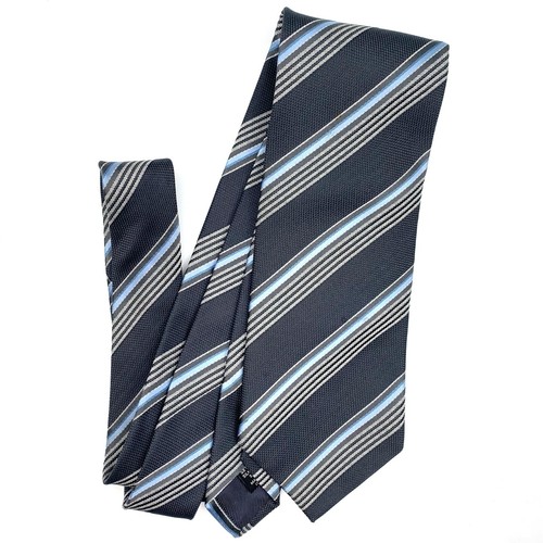 Corbata Ermenegildo Zegna Gris Reciente - 3 Tonos Gris Azul Plata Rayas 100% Seda - Imagen 12 de 12