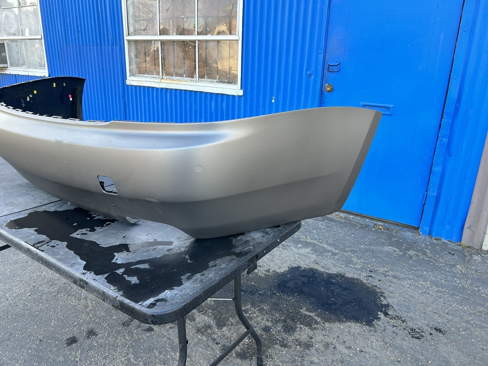 15-17 Rolls Royce Dawn RR6 Rear Bumper Cover 51127312232 OE W/ Sensor Opt.