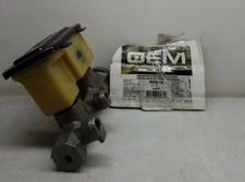 M2219 OEM Remanufactured Brake Master Cylinder With Reservoir M2219