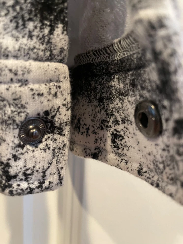 LulaRoe Presley Moto Jacket Women's Medium Black White Full Zip Short - Image 4 of 4