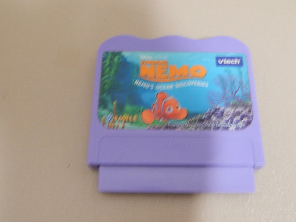 Disney Finding NEMO Nemo's Ocean Adventures [VTech V.Smile] Game Cart & Manual - Image 2 of 4