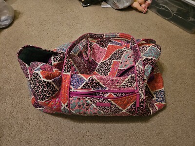 VERA BRADLEY PINK PURPLE PADDED COTTON TRAVEL