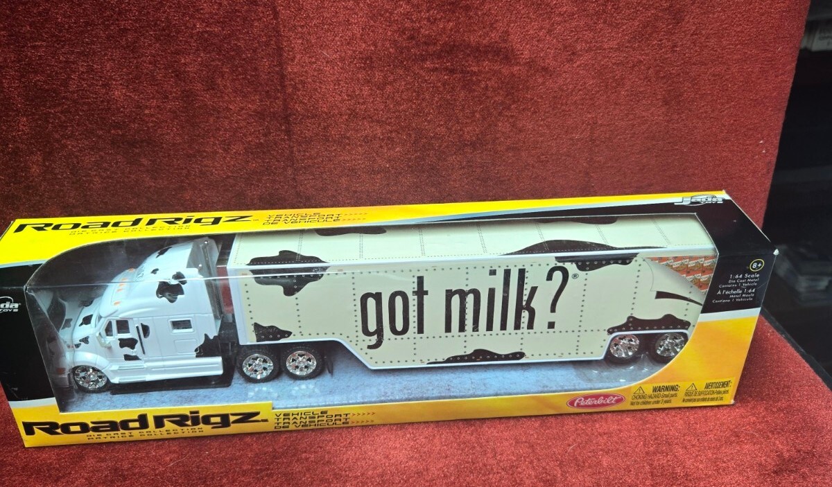 JADA ROAD RIGZ PETERBILT 379 