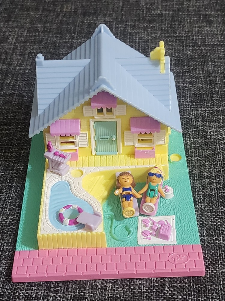 1993 Polly Pocket Bluebird Summer House Cottage Complete #317