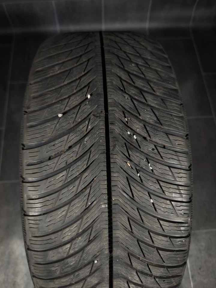 1 Komplettrad Winter 245/45R17 Mercedes C-Klasse w206 17" Alufelge - Bild 2 von 3