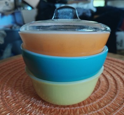 Vintage 1 FIRE KING  Turquoise, 1 Glasbake Yellow, 1 Federal Glass W Lid Bowls  