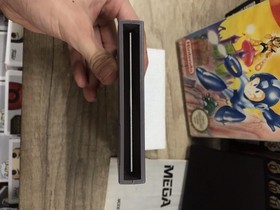 Nintendo NES Mega Man 4 boite et jeu NOE notice FRA avec cale poly bon etat
