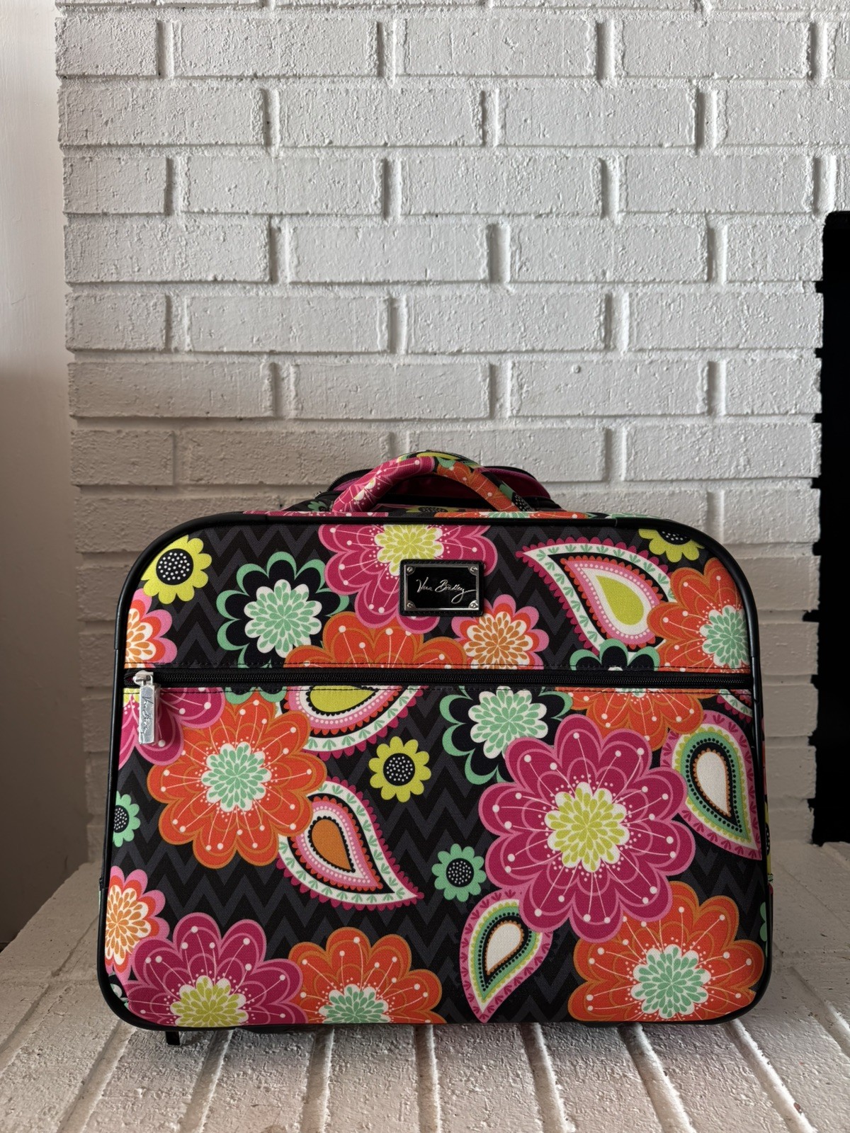 17"w 14"h Travel