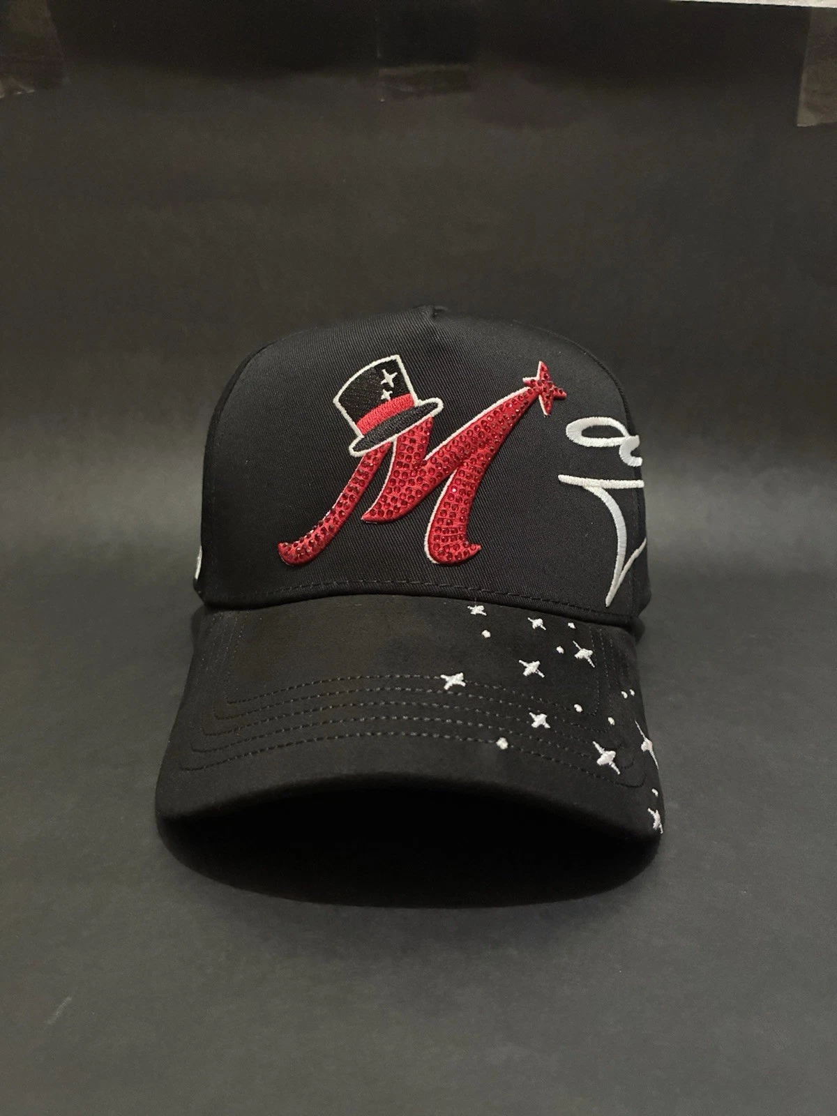 31 Hats Mago Red Calidad 1.1 Embroidered Black Baseball Cap