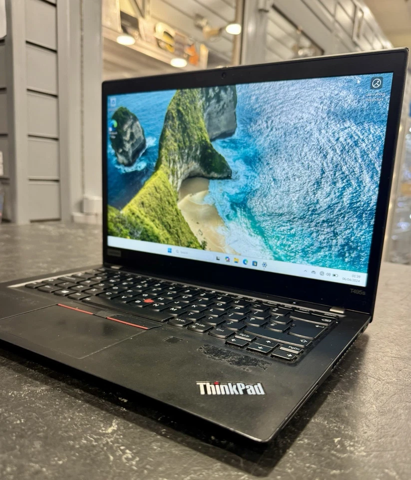Lenovo ThinkPad T495s · Ryzen 5 PRO 3500U · 8GB · 256GB, photo 2 of 5