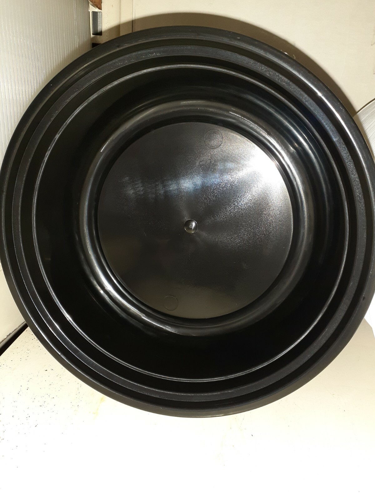 7' Inch Black Plastic Bowls with clear Plastic lids 50 Pack