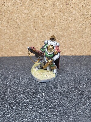 Captain with Master-Crafted Heavy Bolter Space Marines built paint Warhammer 40K