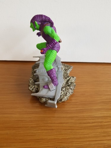 Schleich D-73527 Marvel Green Goblin Figure 2016 4" - Picture 2 of 6