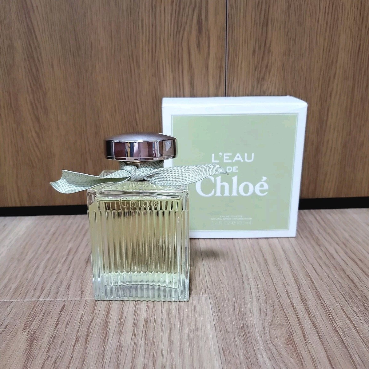 Authentic L'EAU de Chloe Eau de Toilette 100mL, discontinued Authentic L'EAU de Chloe Eau de Toilette 100mL, discontinued