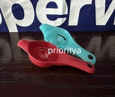 Tupperware Kitchen Gadget Tool Egg Yolk White Separator Separate Set 2 Red Blue
