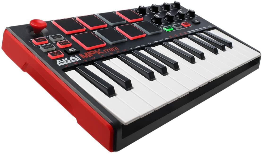 AKAI Professional USB MIDI Keyboard Controller 25 Key 8 Pad