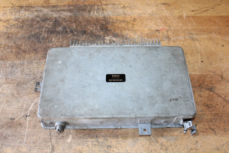 BMW 3.0Si CSi CSL BOSCH 0280 001 007 D-JETRONIC UNIDAD DE CONTROL ECU Foto 2 de 4