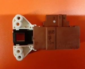 Washing Machine CDA CI340IN DOOR LOCK