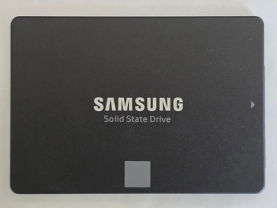 250GB Samsung 850 EVO - SATA III SSD 6 Gbit/s