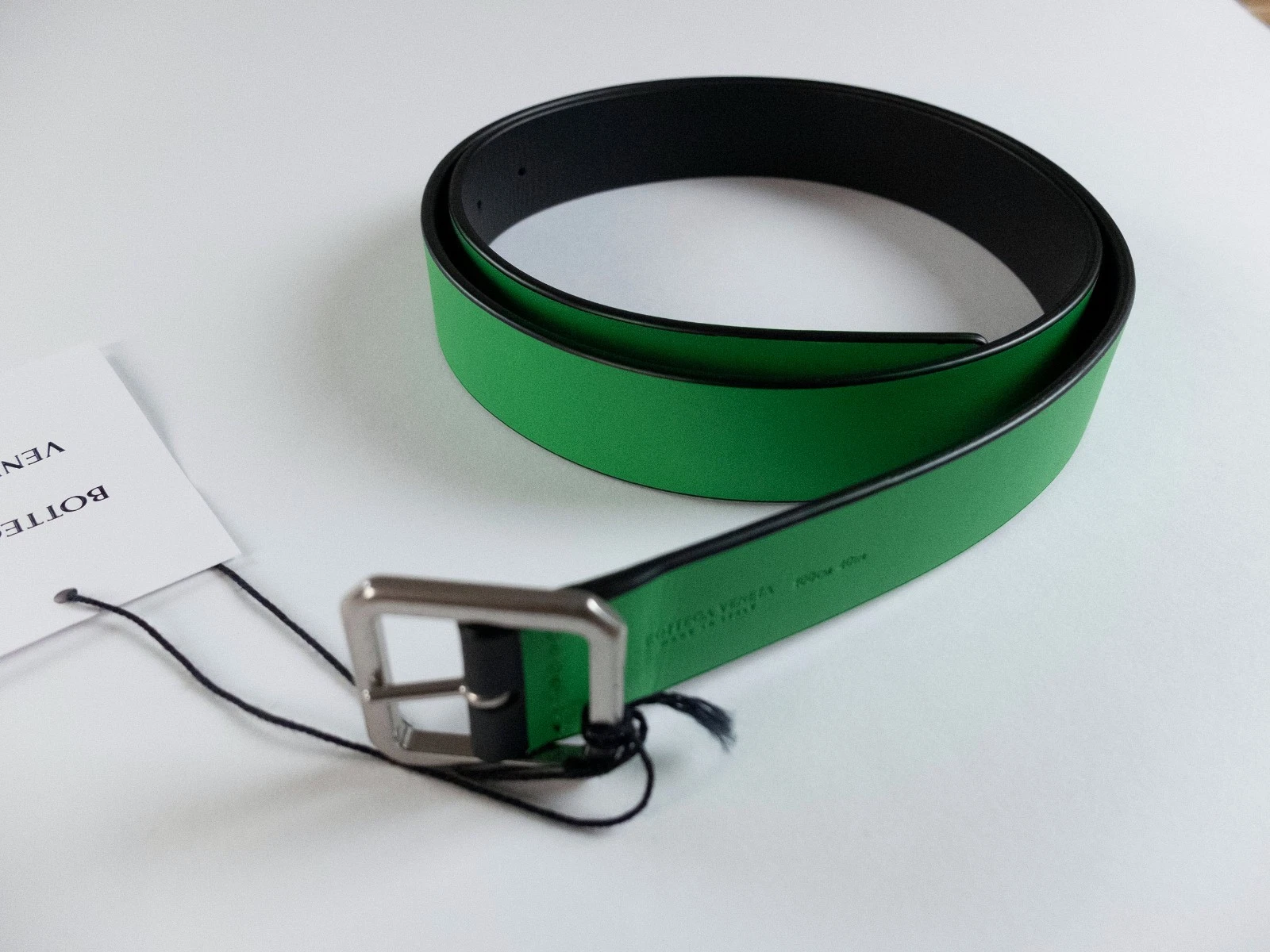 BOTTEGA VENETA cintura in pelle nera e verde taglia 100 (per vita 38 40 pollici)