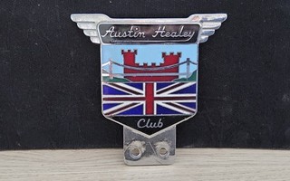 VINTAGE AUSTIN HEALEY CLUB CAR GRILLE BADGE / EMBLEM