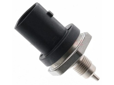 BOSCH Fuel Pressure Sensor LR108241 Land Rover Range Sport LR4 Discovery Evoque