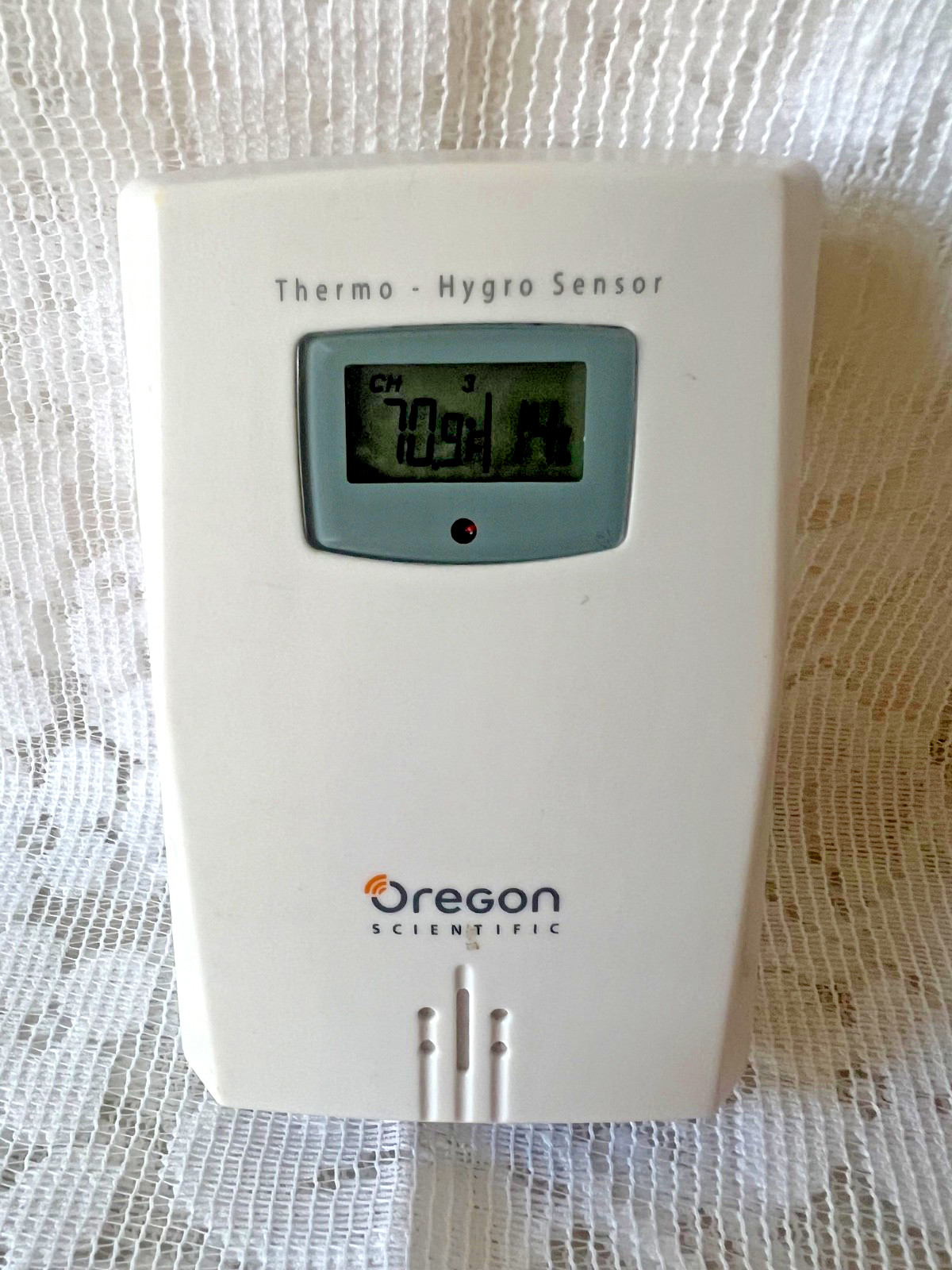 Oregon Scientific THGR122N Wireless Temperature & Humidity S