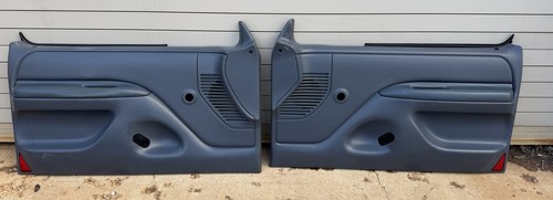 92-96 Ford Bronco F-150 97 F-250 F350 Manual Door Panels OEM Gray