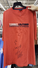 Vintage Tommy Hilfiger American Classics Red Graphic T-Shirt Size L