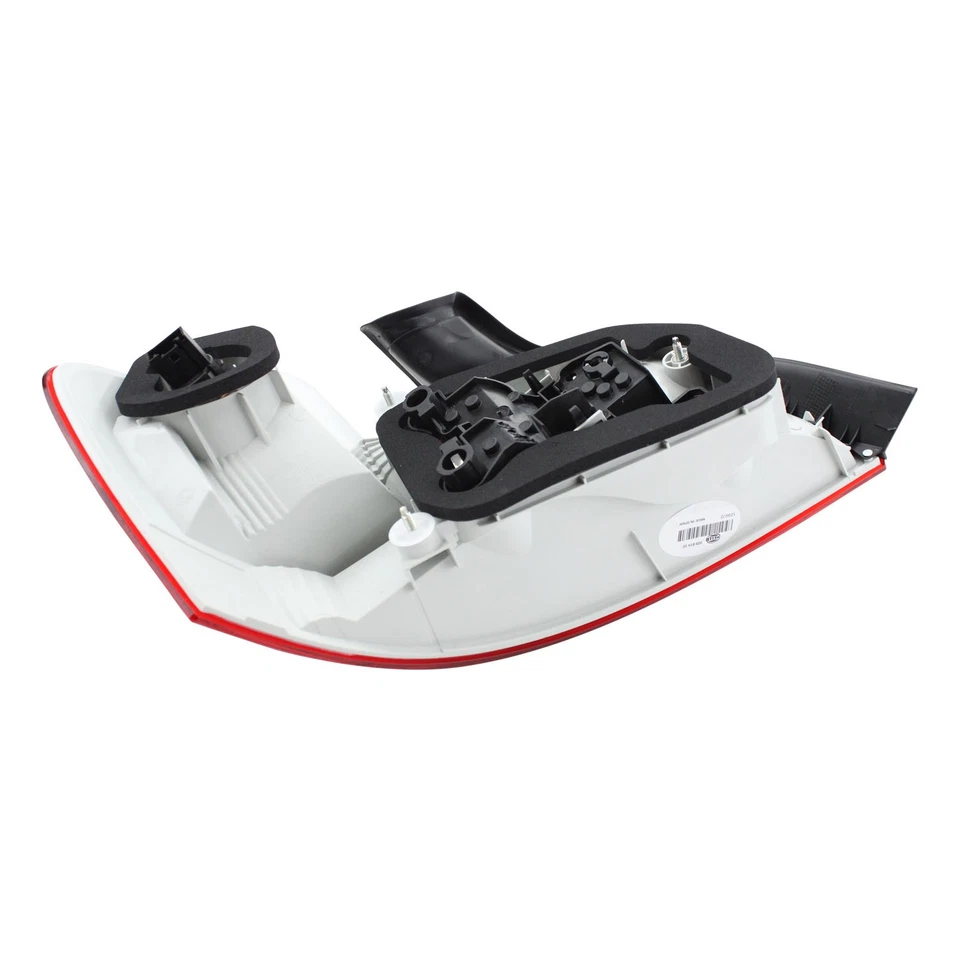 Conjunto de luz trasera derecha pasajero Hella 009615101 Foto 2 de 4