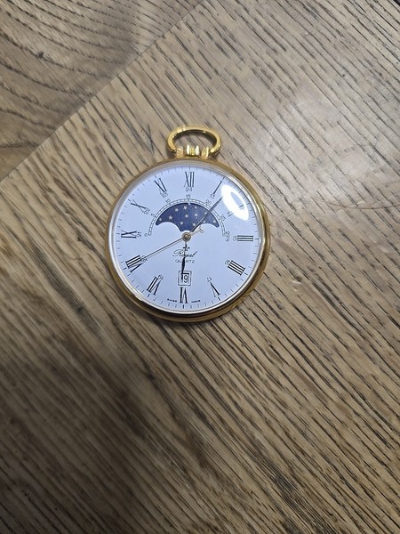Royal Quartz Taschenuhr