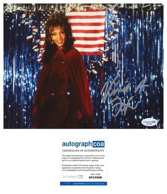 VIVICA A. FOX INDEPENDENCE DAY WILL SMITH AUTOGRAPH SIGNED 8x10 PHOTO - ACOA COA