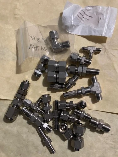 Lot of 26 Swagelok tube fittings Stainless 1/8" 1/4" Correct Pictures