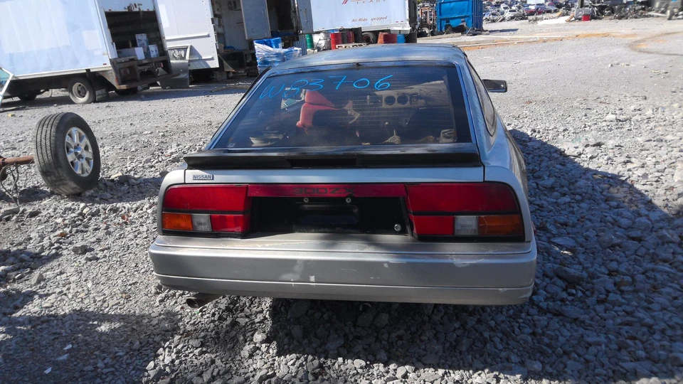 Hood NISSAN 300ZX 84 85 86 - Imagem 4 de 4