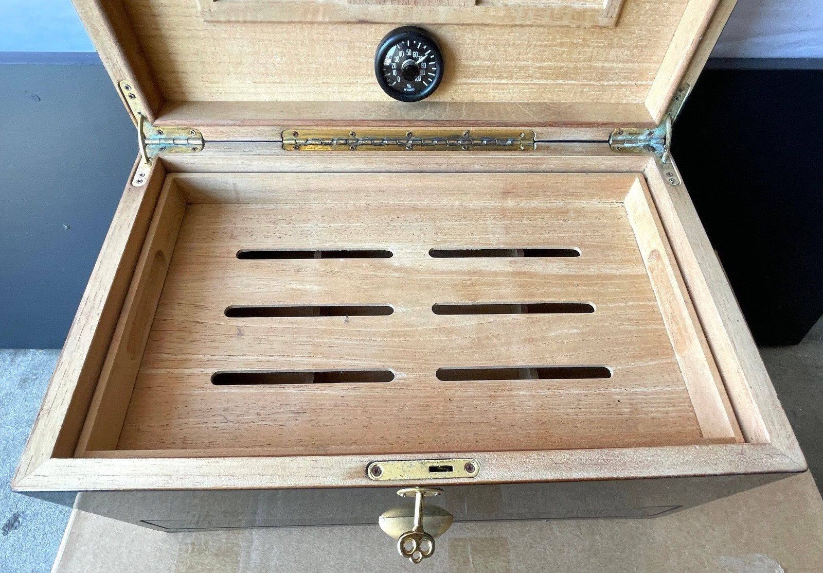 Humidor Supreme Limited Edition 2000 Wood Humidor with the Key eBay