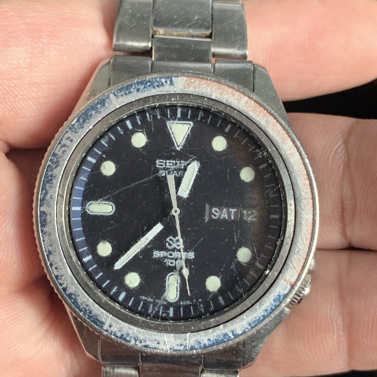 Seiko Sports SQ 100 7546-6049 Pepsi Bezel Quartz Day/Date Vintage