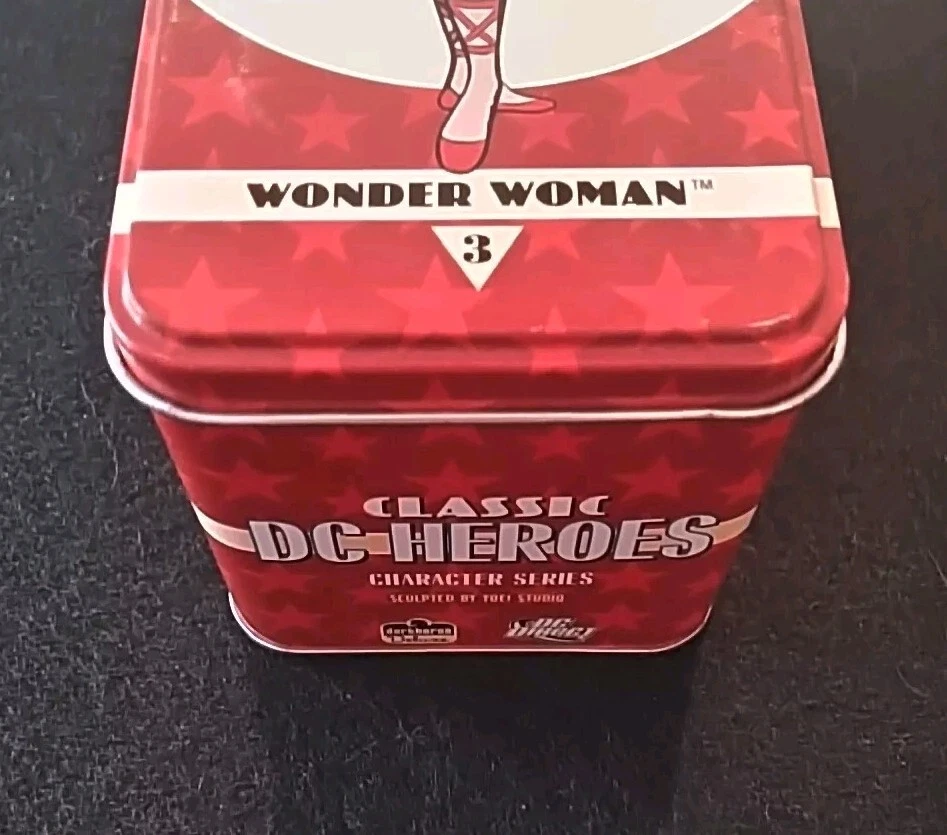 DC героев классический Чудо-женщина статуэтка в жестяной коробке DC Dark Horse YOE! 2007 - Изображение 4 из 4