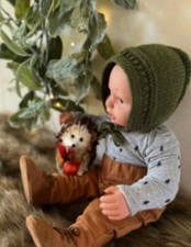 1PC Green 12 Months Hand Knitted Baby Bonnet