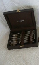 Christofle 12 fourchettes gateau  model américa bon état 