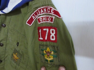 Vintage 60's Official Boy Scout shirt with badges Alliance