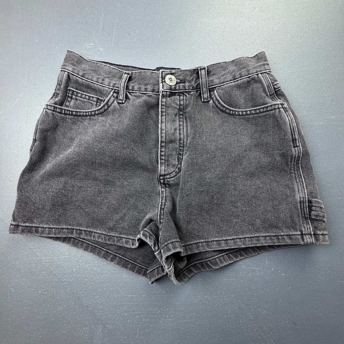 BDG Urban Outfitters Women's High Rise Carpenter Shorts Size 26