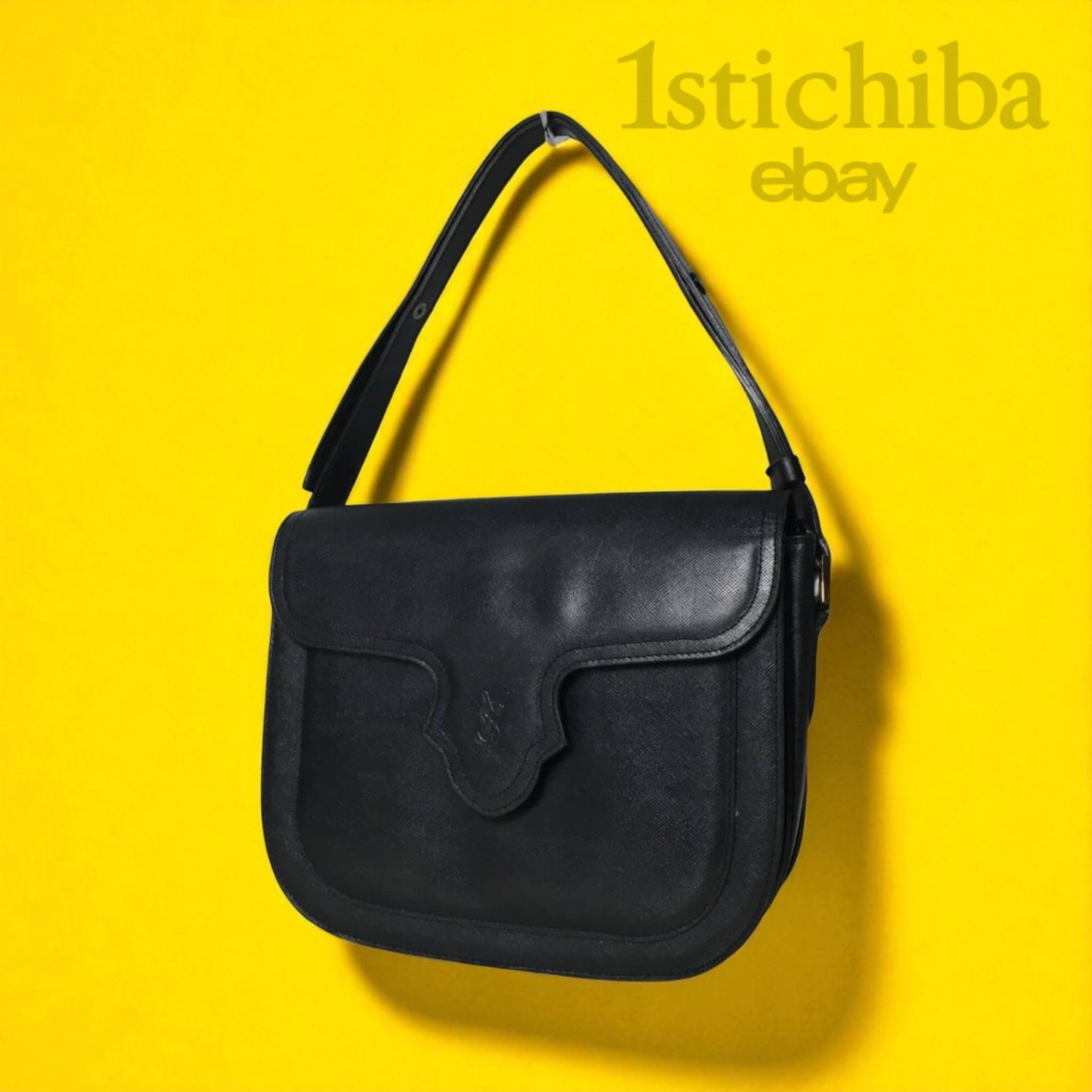 Borsa a tracolla Yves Saint Laurent in pelle nera con logo YSL usata